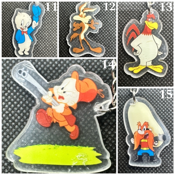 Looney Tunes KBK Acrylic Keychains - Picture 3 of 10